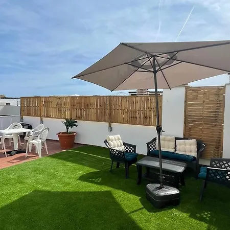 Apartamento Nice 2 Bedroom Flat